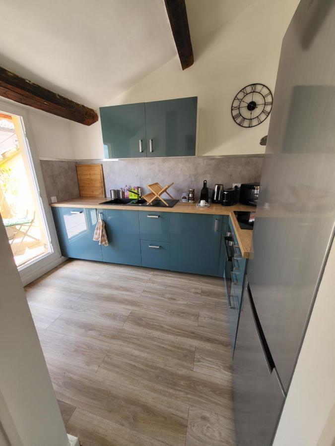 Apartment La Dolce Nimoise Terrasse 100 M Des Arenes Nimes