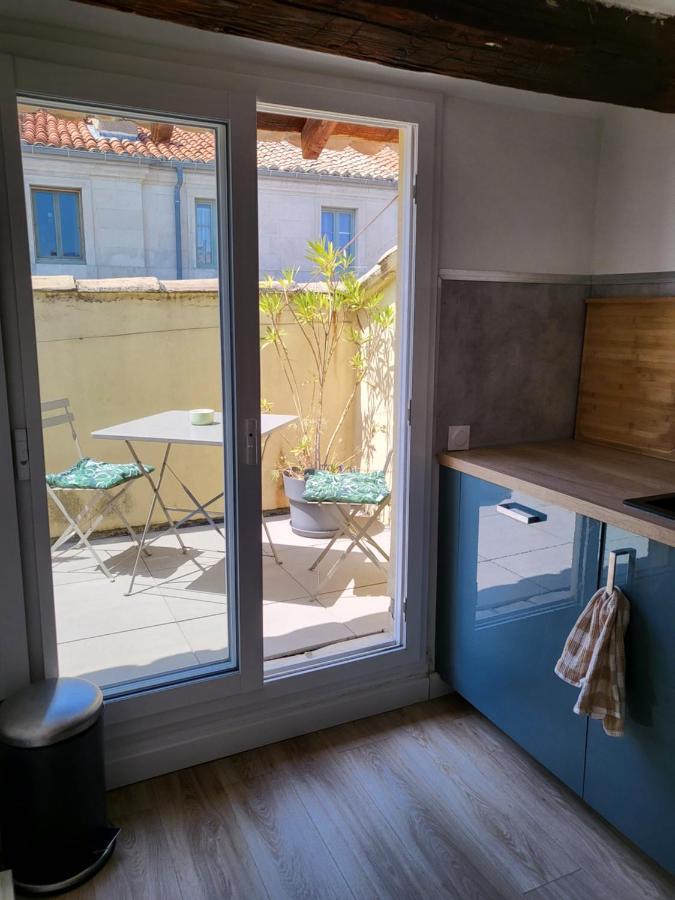 Apartment La Dolce Nimoise Terrasse 100 M Des Arenes *